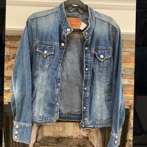 Levi Denim Jacket Large